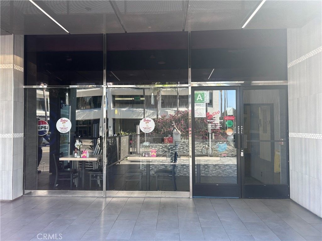 16260 Ventura Blvd # 130, Encino