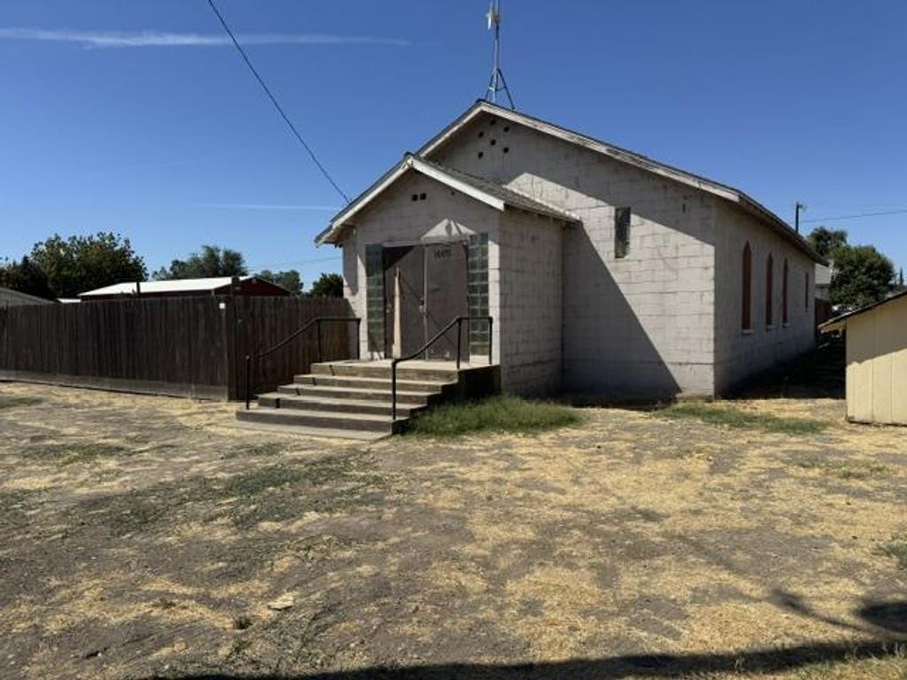 16147 S Colony Street, Dos Palos