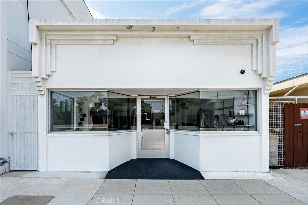 4632 E 7th, Long Beach