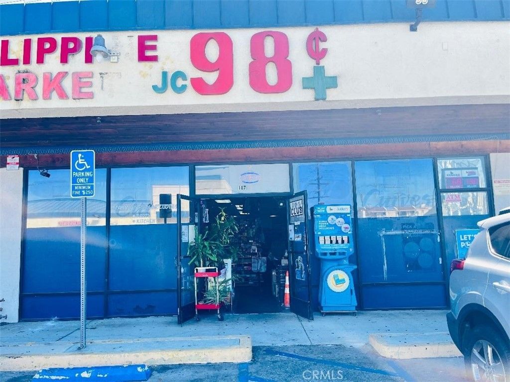 N/A, Long Beach