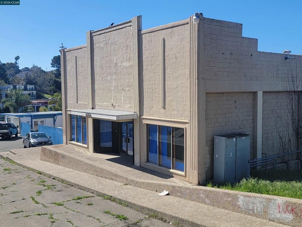 425 Appian Way, El Sobrante