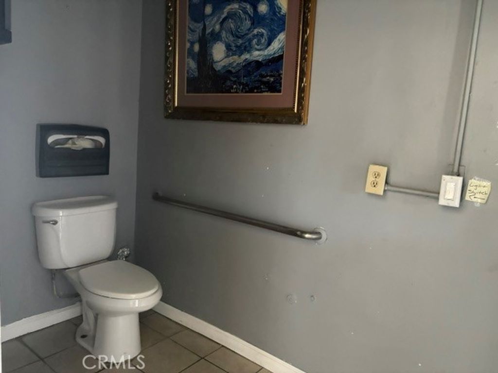 2705 Artesia Boulevard, Redondo Beach