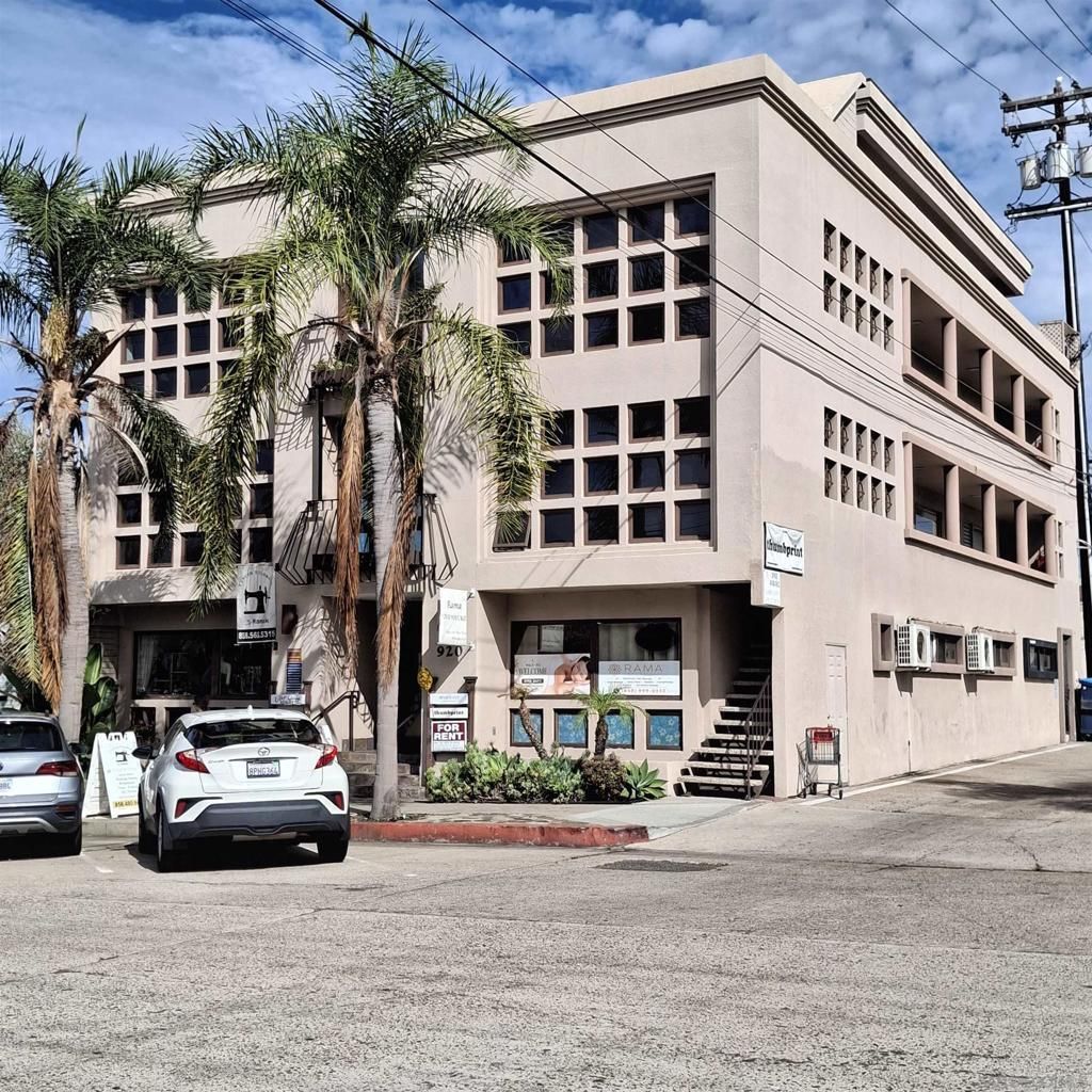920 Kline Street, La Jolla