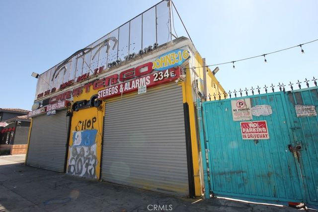 232 E Manchester, Los Angeles
