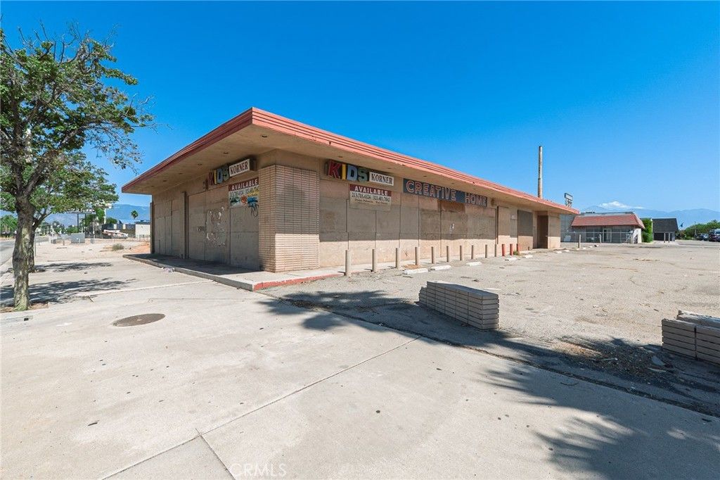 1101 S E, San Bernardino