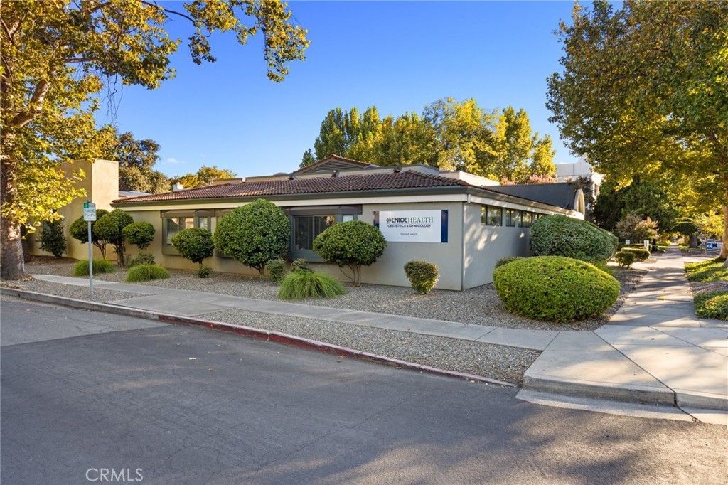 1665 Esplanade, Chico