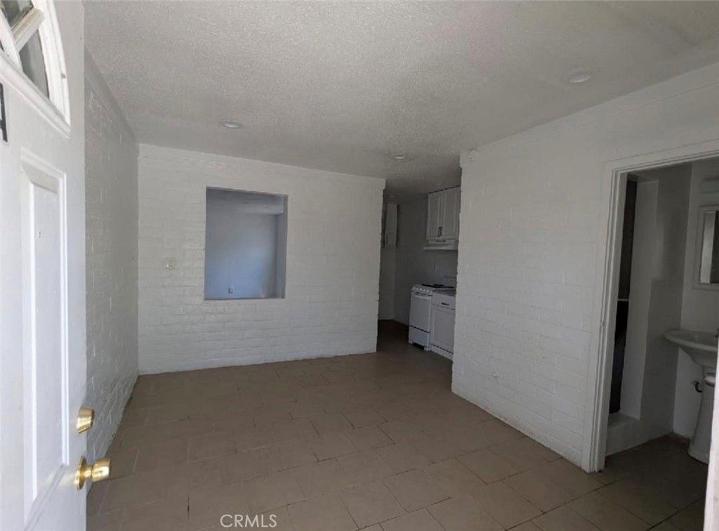 12041 Sierra, Kernville