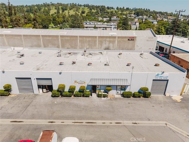 3243 San Fernando Road, Los Angeles