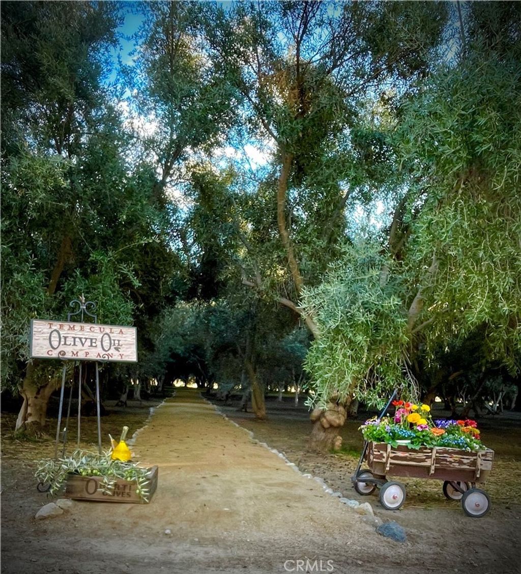 46780 Highway 371, Aguanga