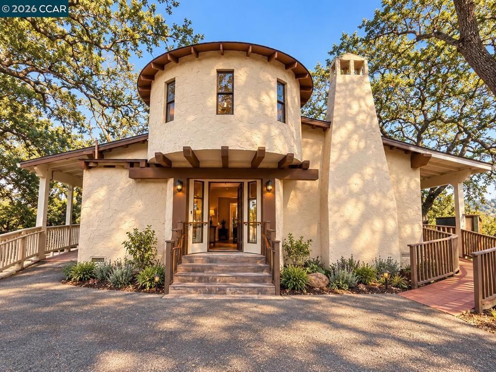 1055 Ina Drive, Alamo