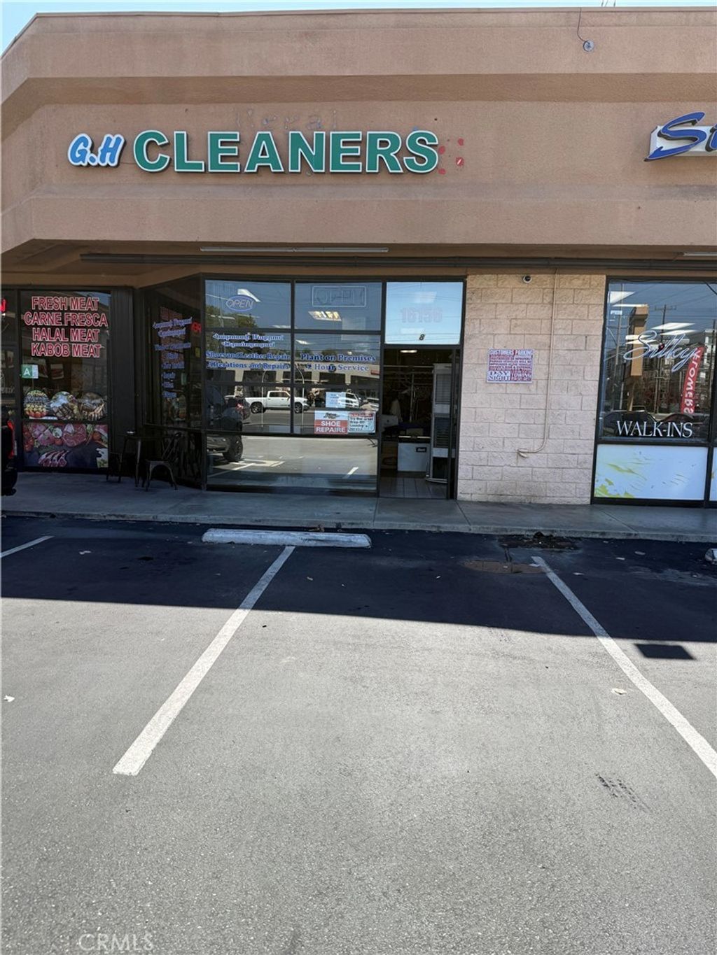 16156 San Fernando Mission Boulevard, Granada Hills