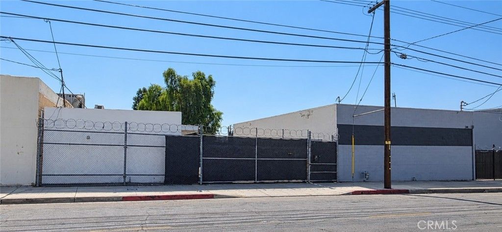 712 Arroyo Street, San Fernando