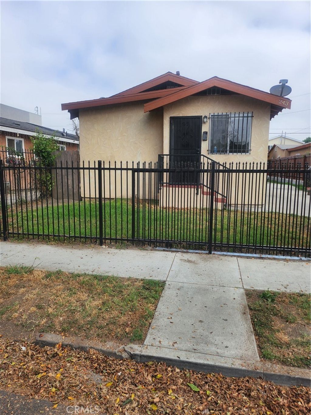 243 E 82nd, Los Angeles
