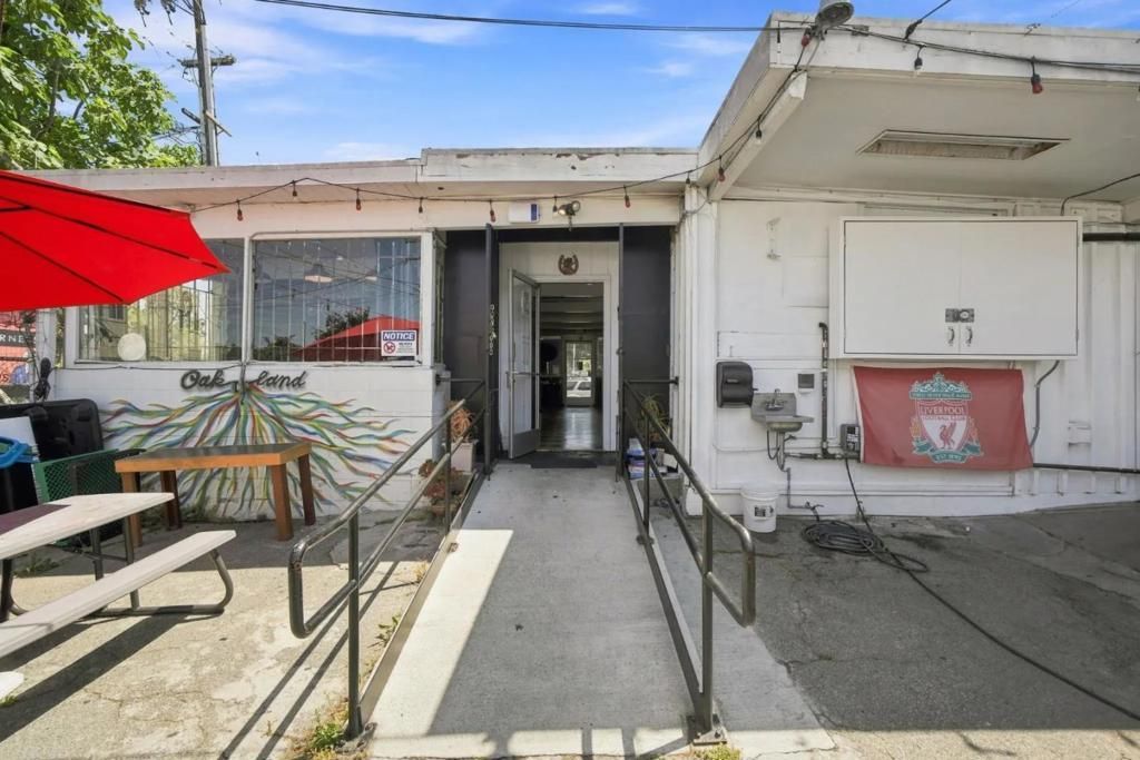 2633 San Pablo Avenue, Oakland