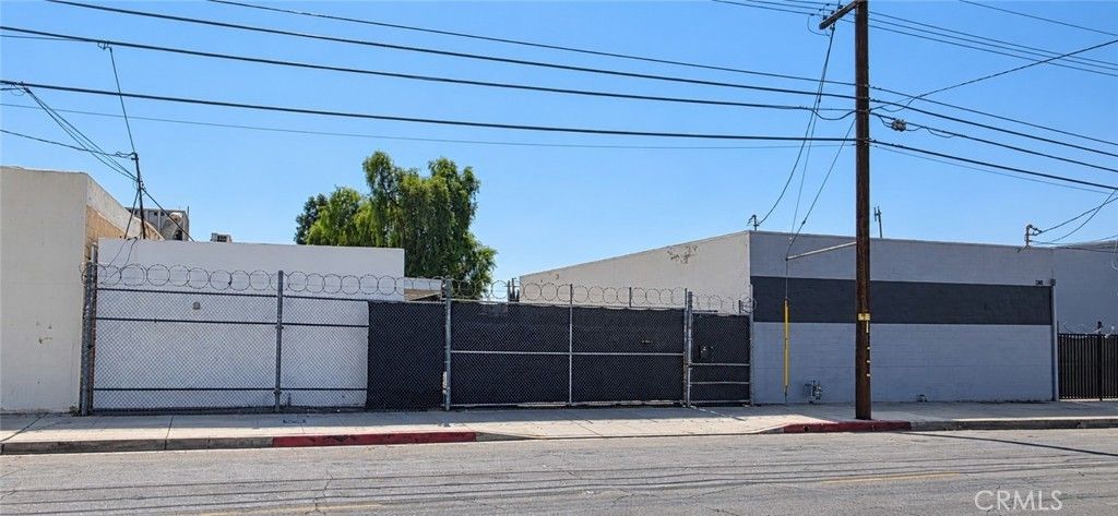 712 Arroyo Street, San Fernando