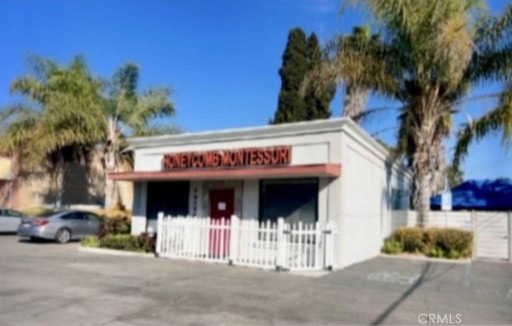 20122 Pioneer, Cerritos