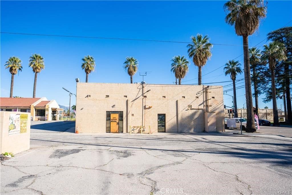 802 N E, San Bernardino