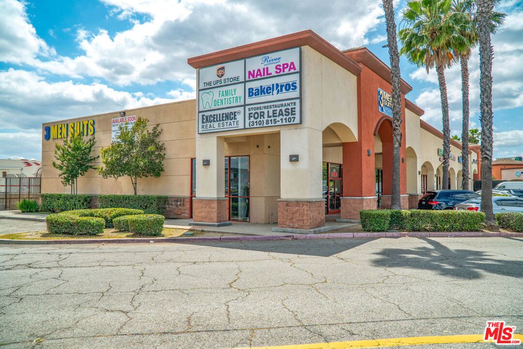 3100 Big Dalton Avenue, Baldwin Park
