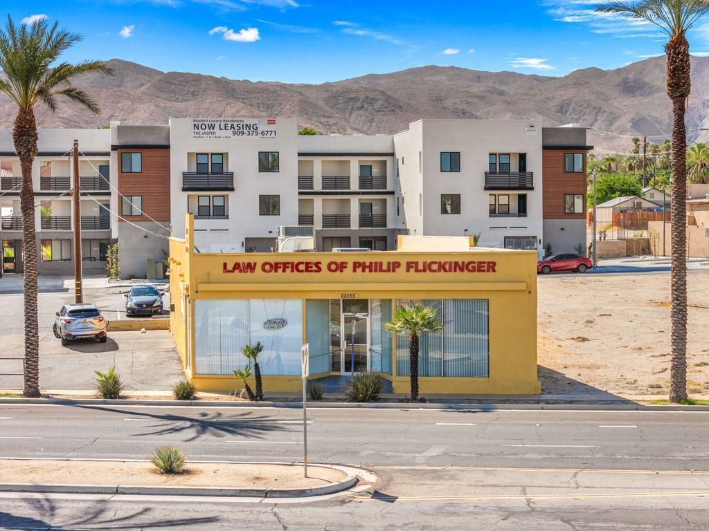 68555 Palm Canyon Drive, Cathedral City