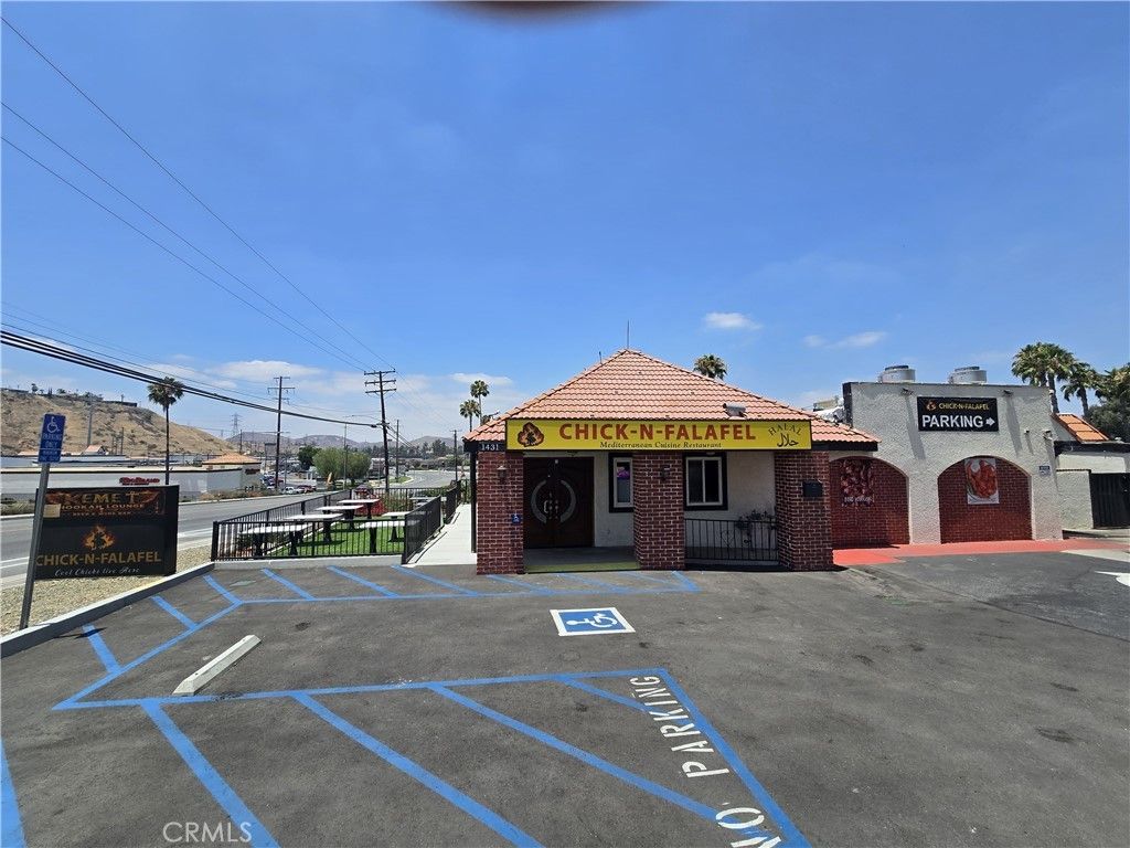 1431 E Washington, Colton