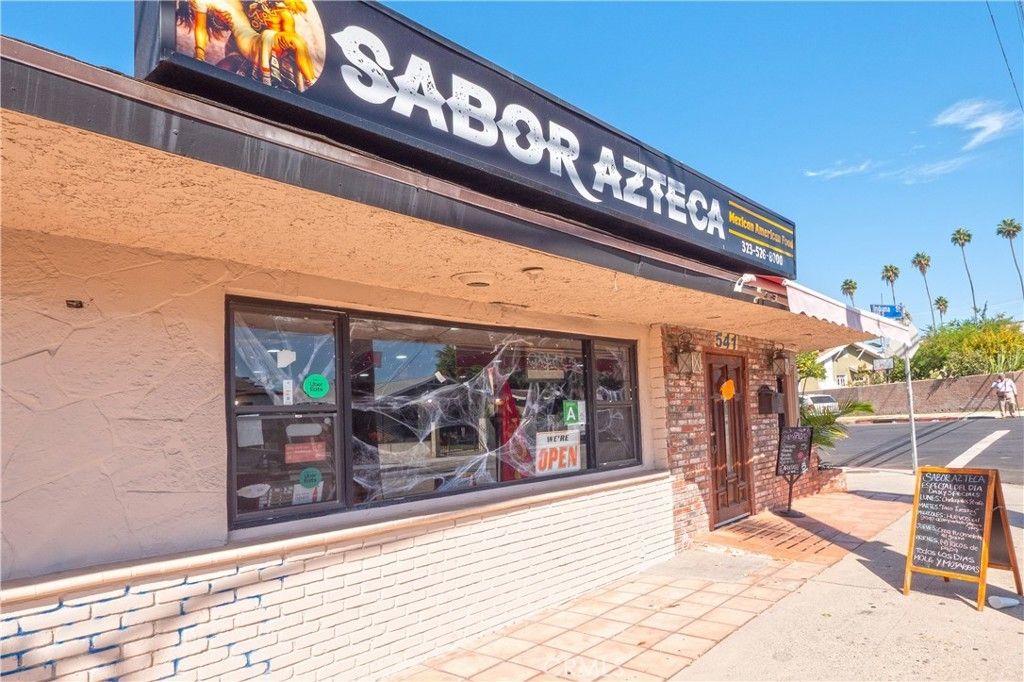 541 S Indiana, Los Angeles
