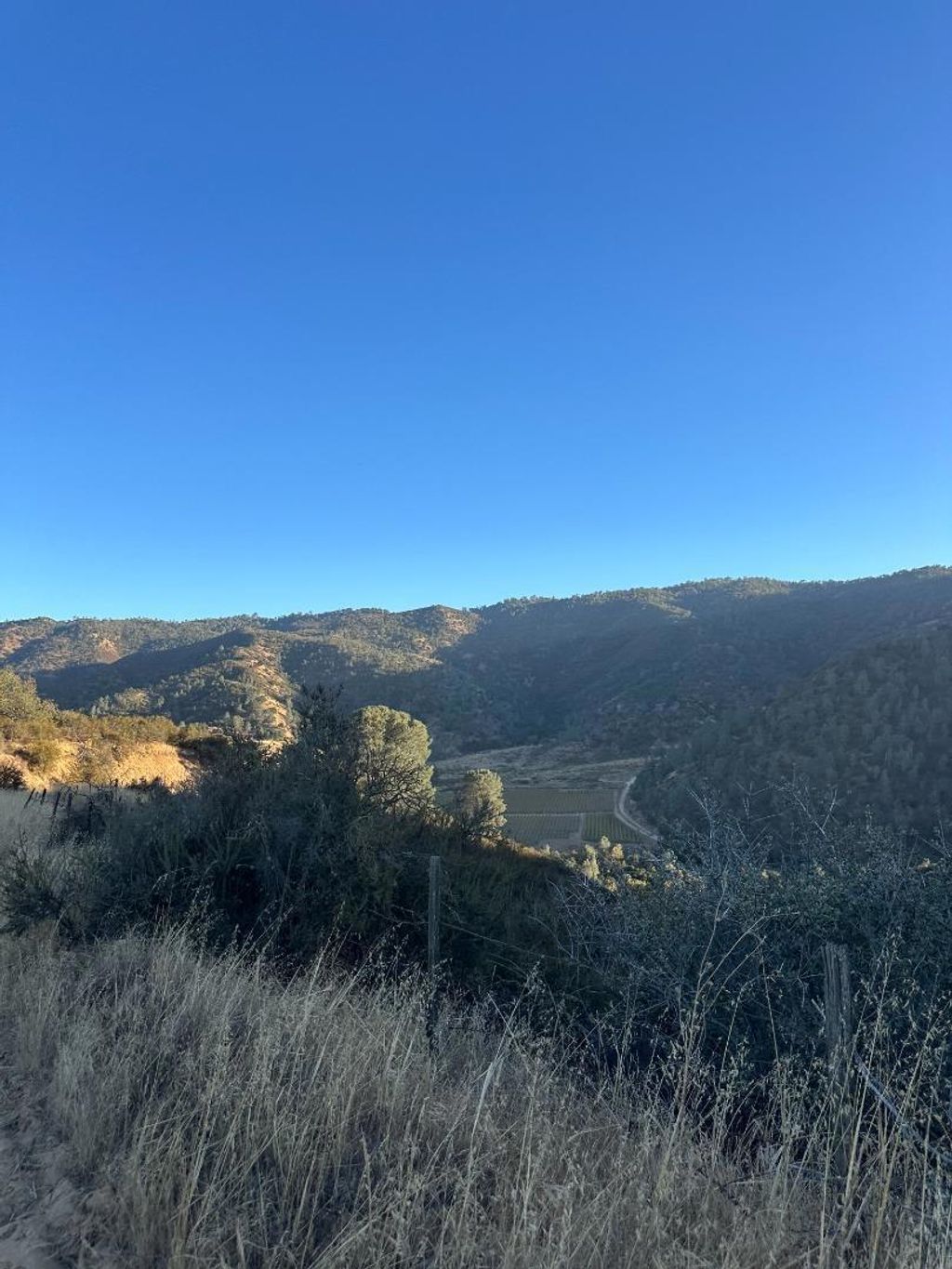 Harlan Mountain Road, Hollister