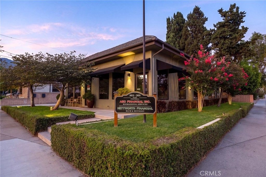 303 E Foothill Boulevard, Monrovia