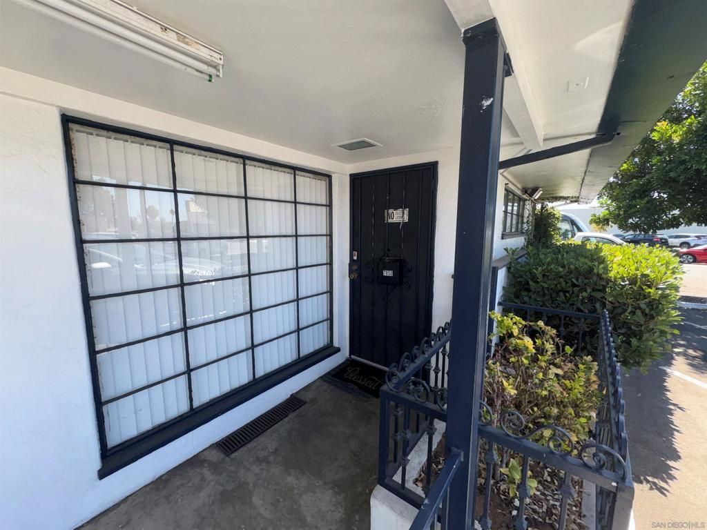 7850 Golden Avenue, Lemon Grove