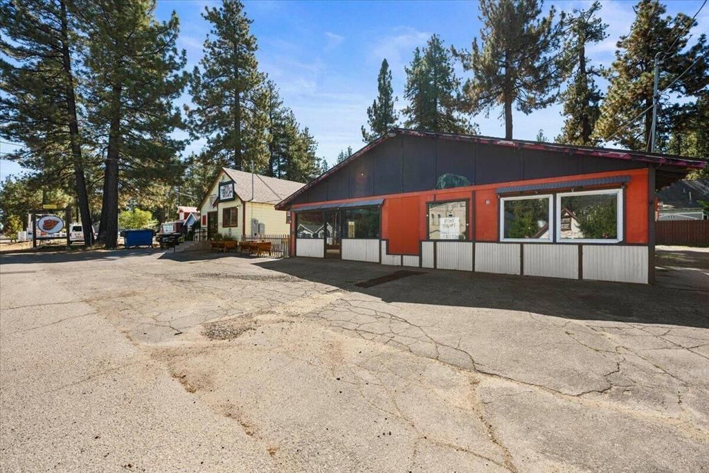 1112 Big Bear Boulevard, Big Bear