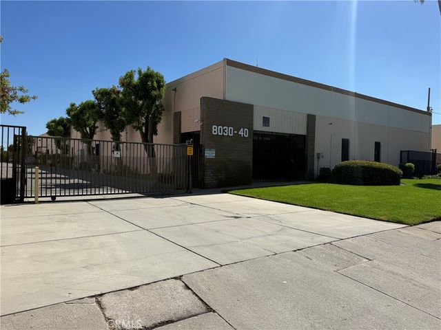 8030 Deering Ave, Canoga Park