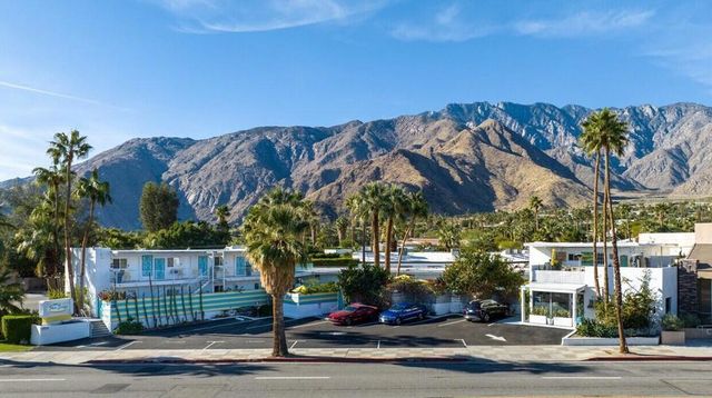 2525 Palm Canyon Drive, Palm Springs