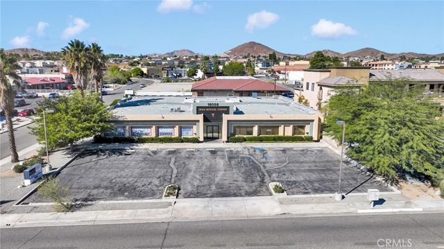 18056 Wika Road # D, Apple Valley