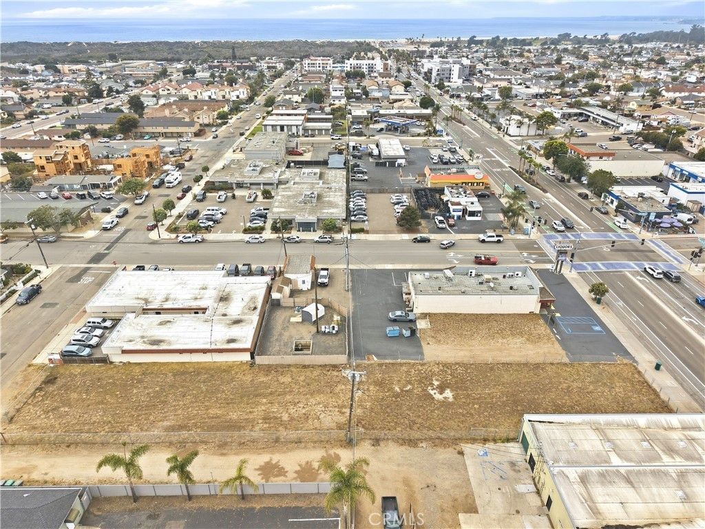 838 W Grand Ave, Grover Beach