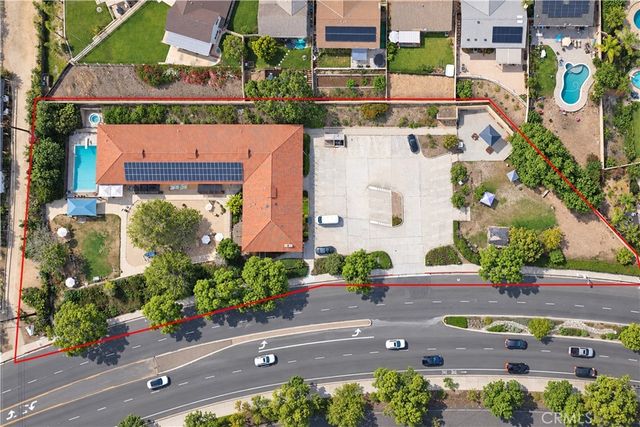 19901 Yorba Linda, Yorba Linda