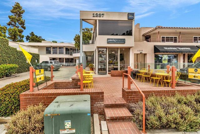 1237 Camino Del Mar Suite A, Del Mar