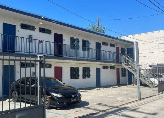 1237 S Flower, Inglewood