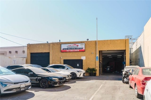 18348 Eddy Street, Northridge