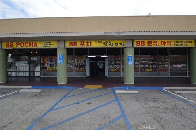1610 Redondo Beach # 3, Gardena