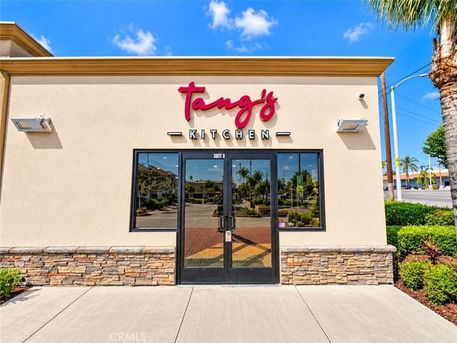 5511 W Mission Boulevard # D, Ontario