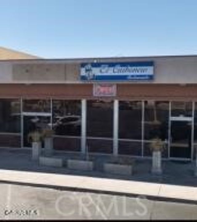 232 E Palmdale, Palmdale