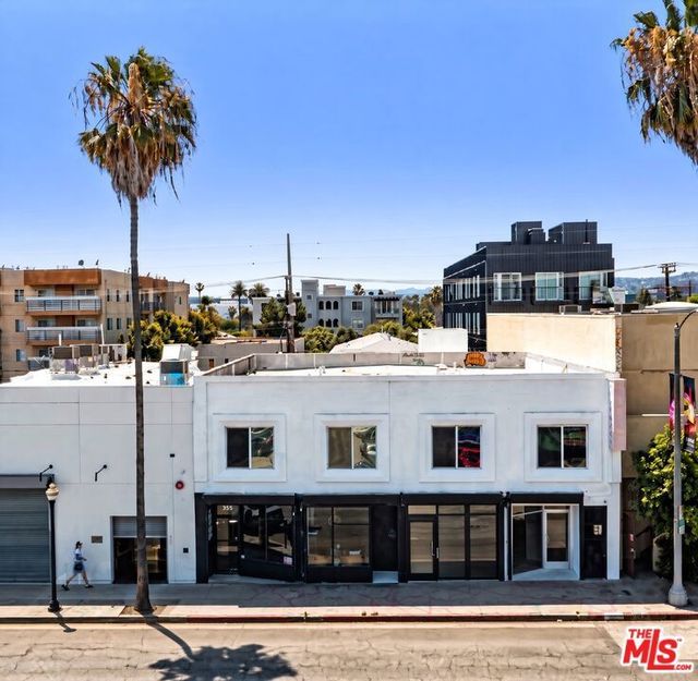 355 N N Fairfax Avenue, Los Angeles