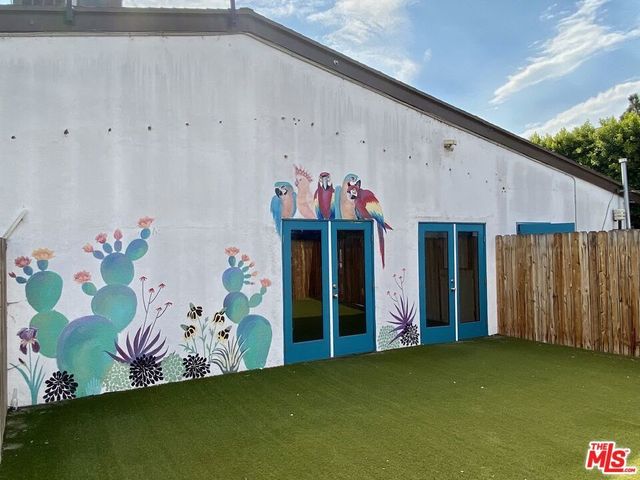 3525 Glenhurst Avenue, Los Angeles