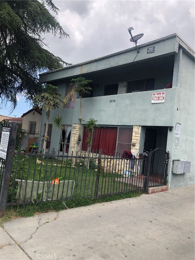 3375 Elizabeth Avenue, Lynwood