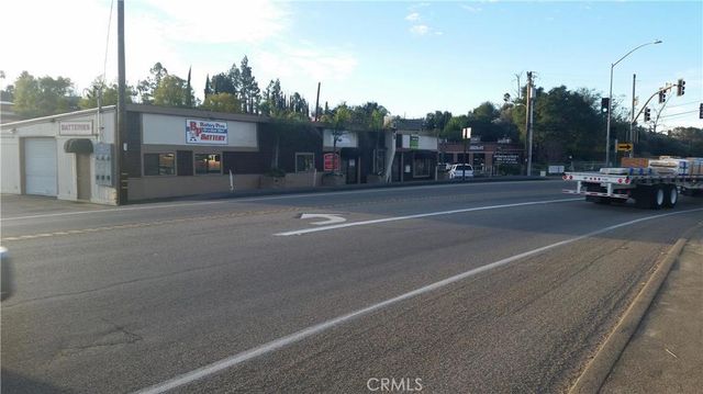 805 E Mission Road, Fallbrook