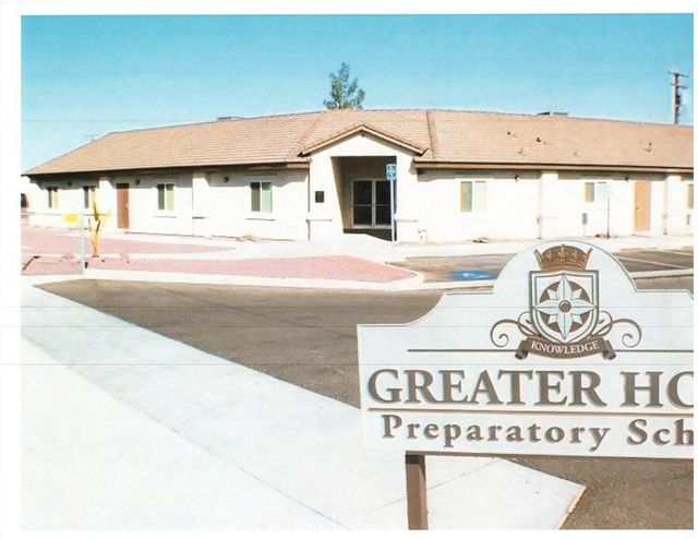 1121 W Main Street, Barstow