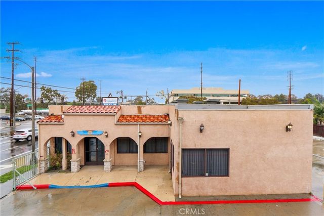 3674 Santa Fe Avenue, Long Beach