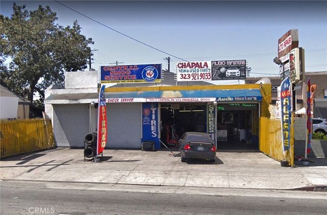 5711 S Central Avenue, Los Angeles