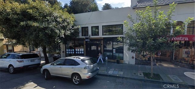 32 Miller Ave, Mill Valley