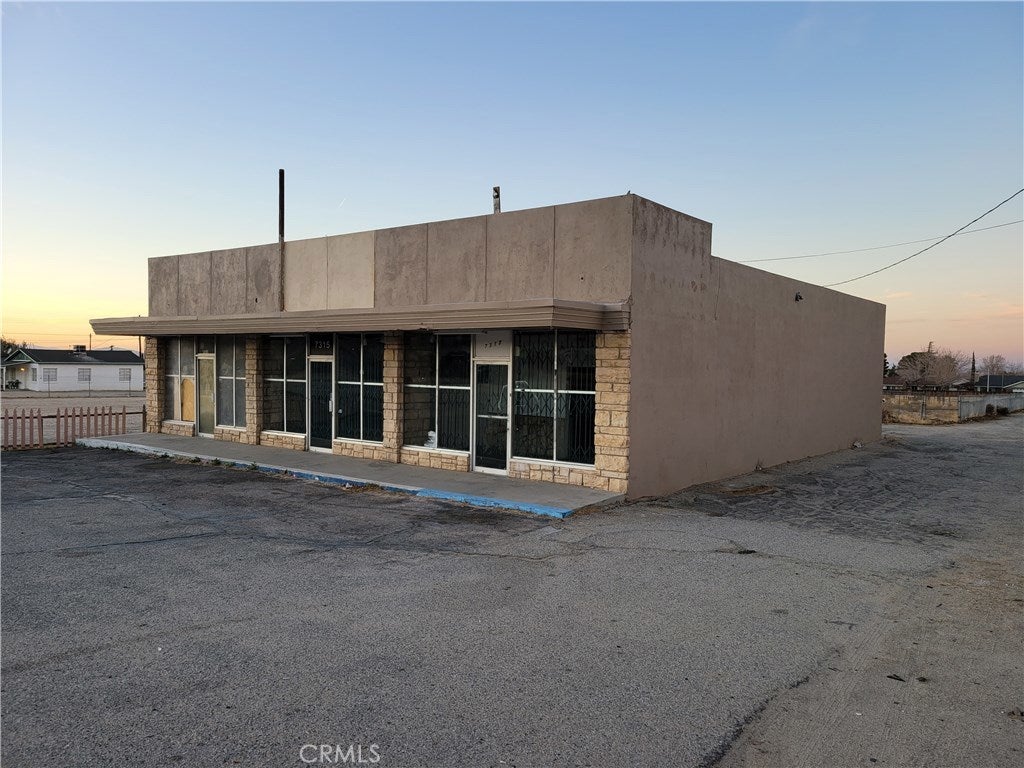 Photo of Listing #EV21006995