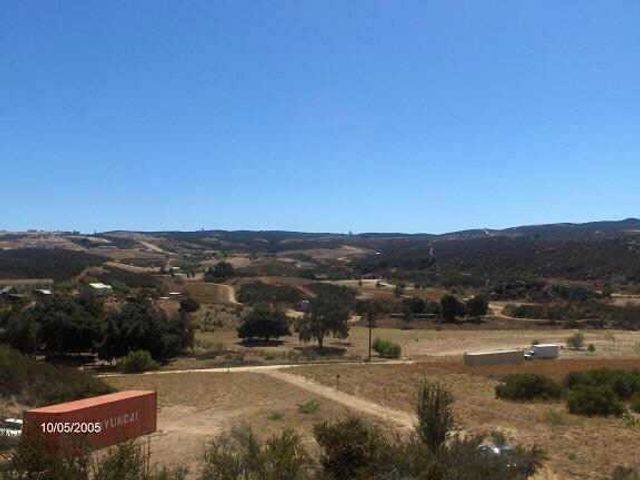 Calle Vecina, Temecula